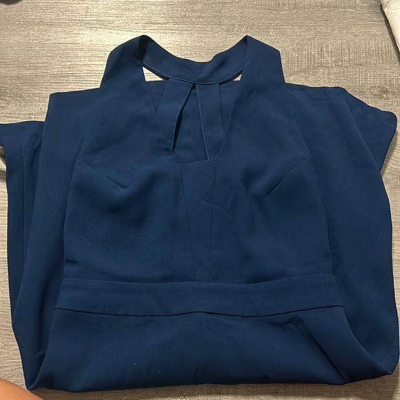 AXARA PARIS DRESS. - Picture 2 of 5